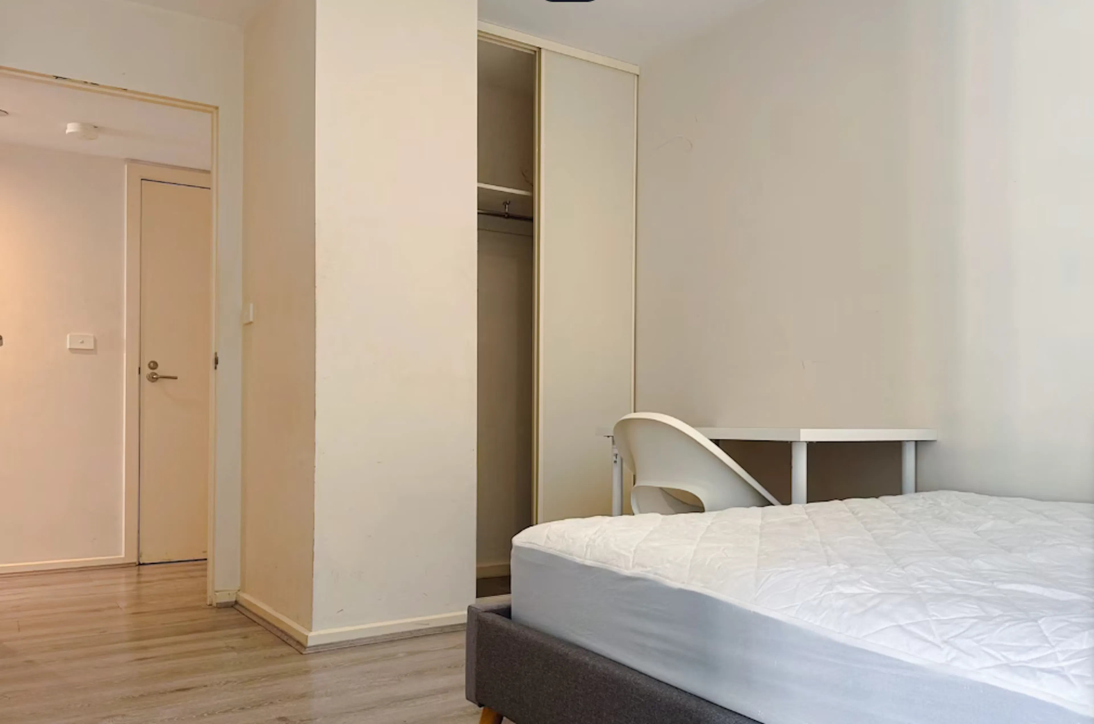ROOM ROOM 3