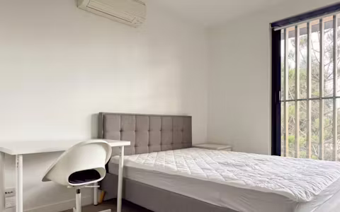 20-wattle-rd-melbourne-ROOM