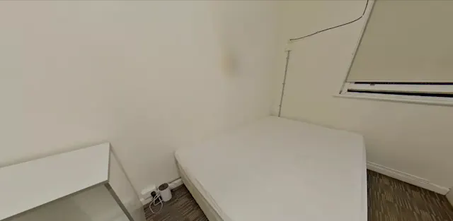 Room 10 (Ensuite) room image 3