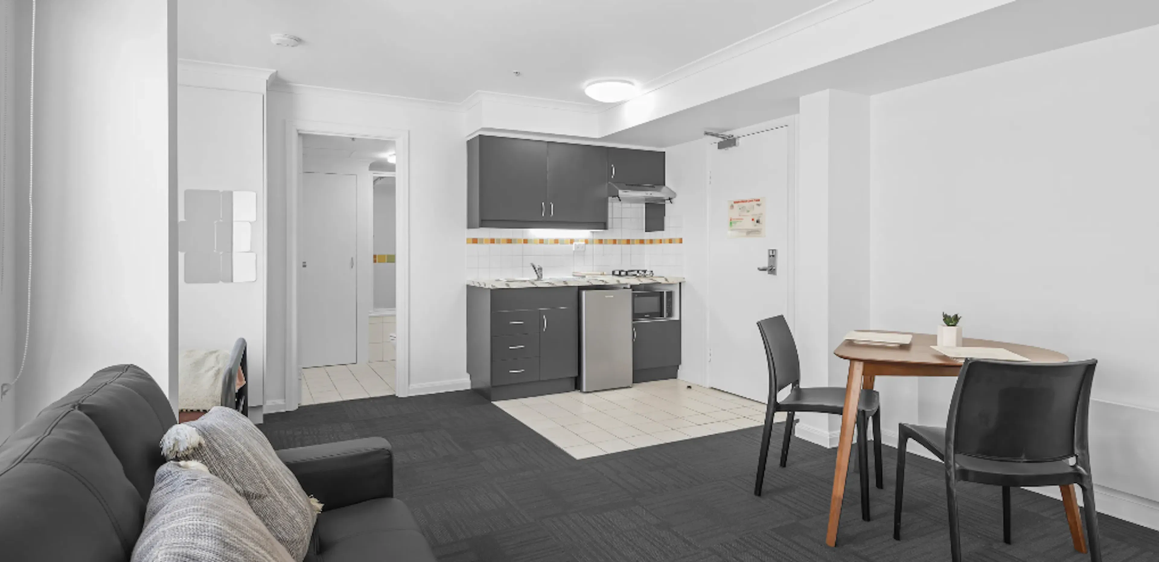 Studio KITCHEN 2