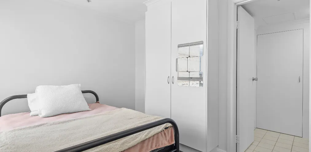 student-living-flinders-melbourne-2 Bedroom Large