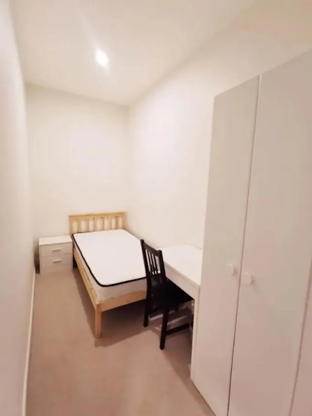2 Bedroom 2 Bathroom + 1 Studio room image 3