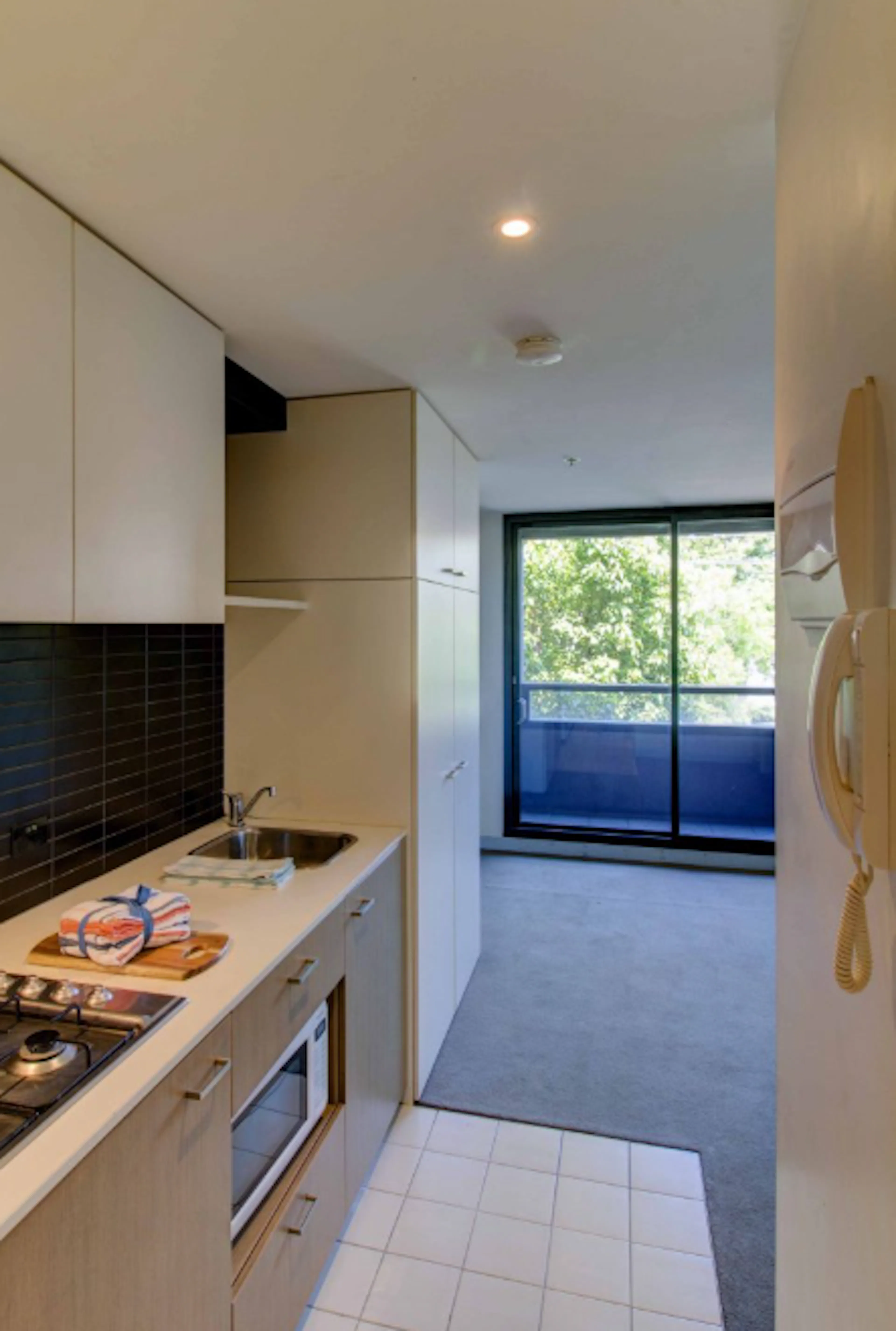 2 Bedroom Apartment KITCHEN 4