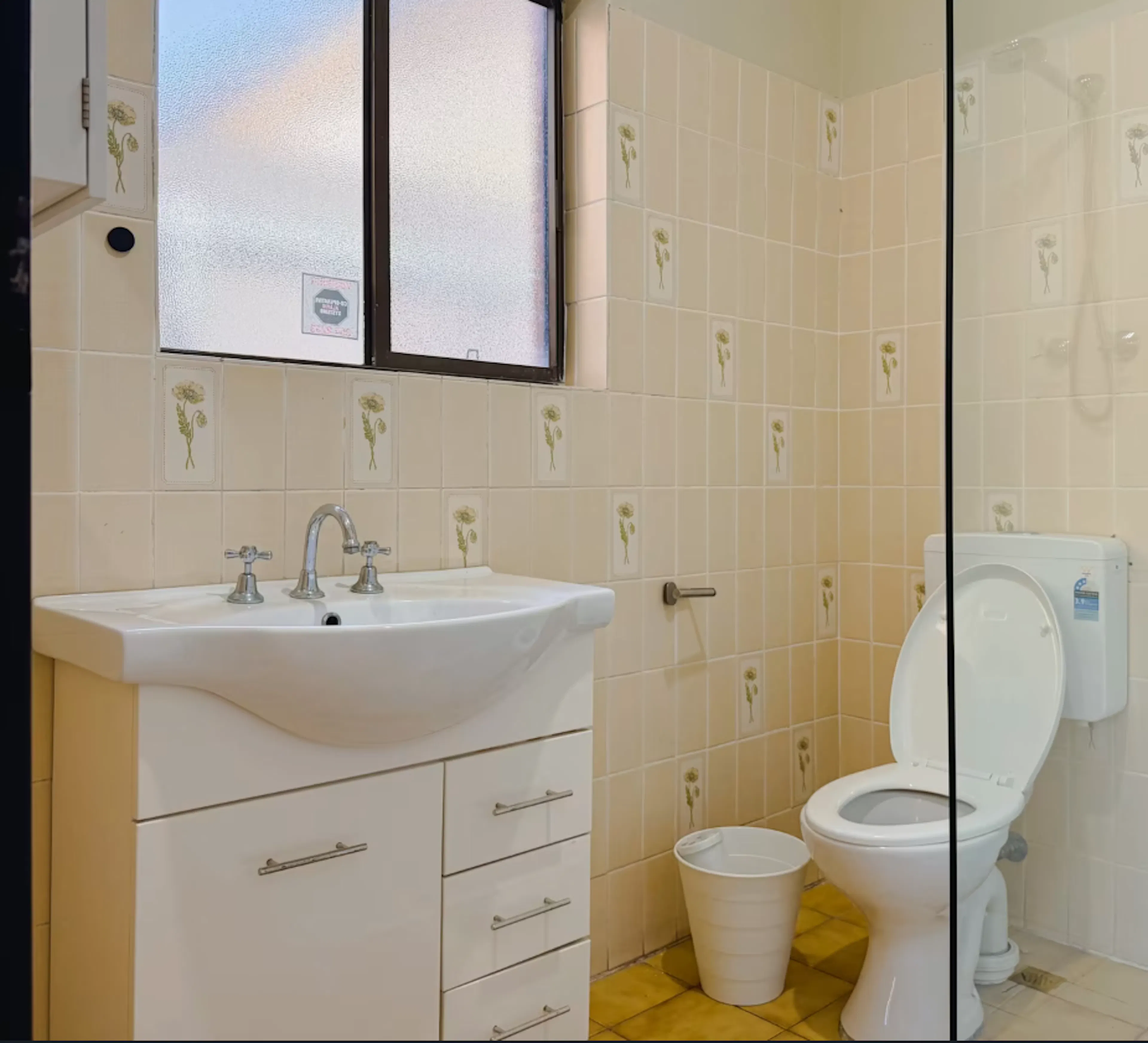 Third Room BATHROOM 3
