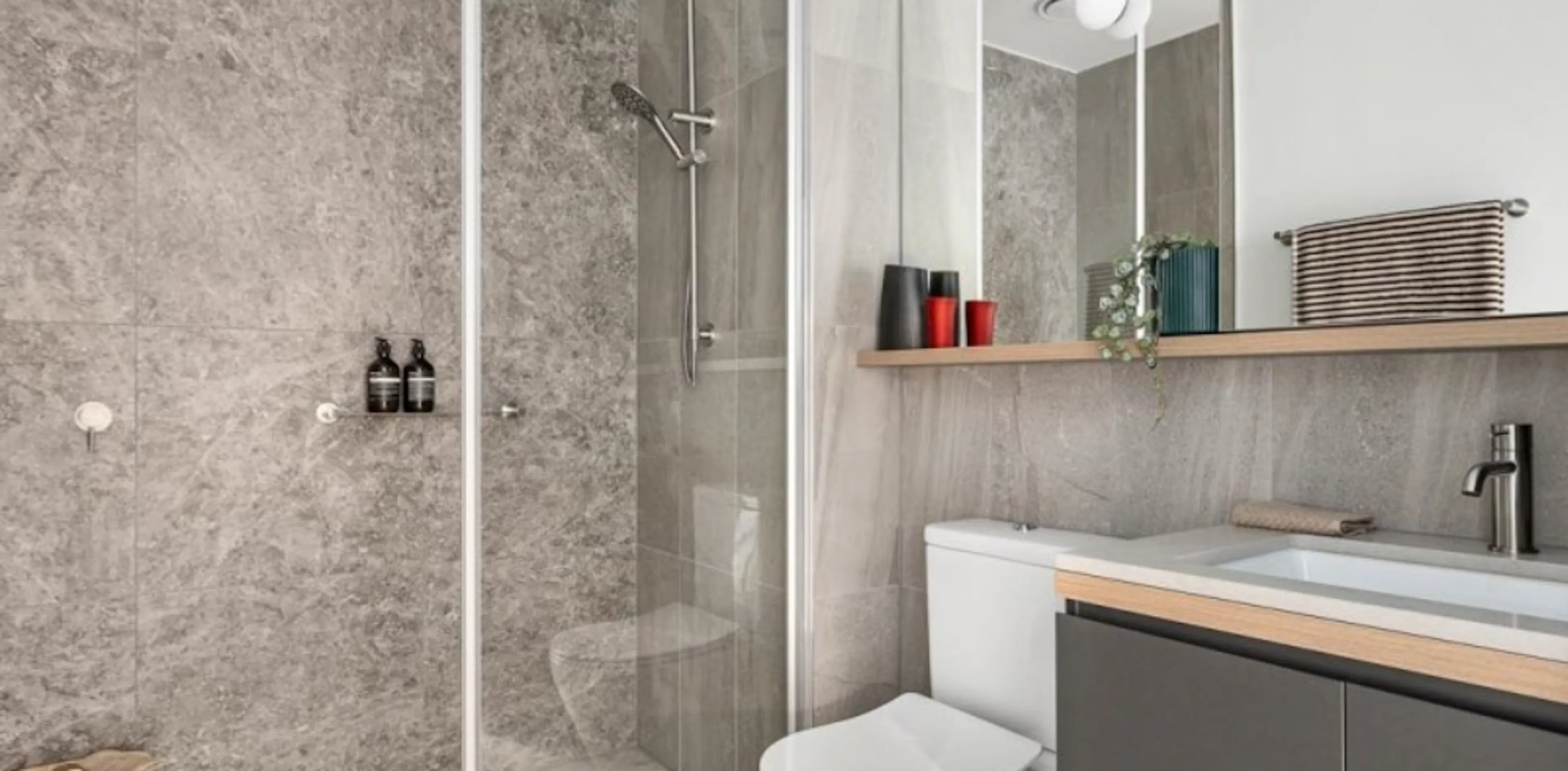 Studio Apartments BATHROOM 3