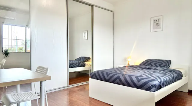 Room 7 (Non-ensuite) room image 1