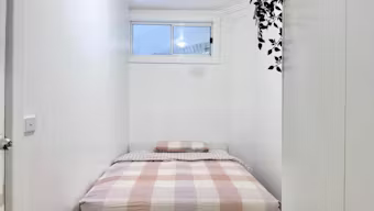 Fortescue St-Sydney-ROOM-1