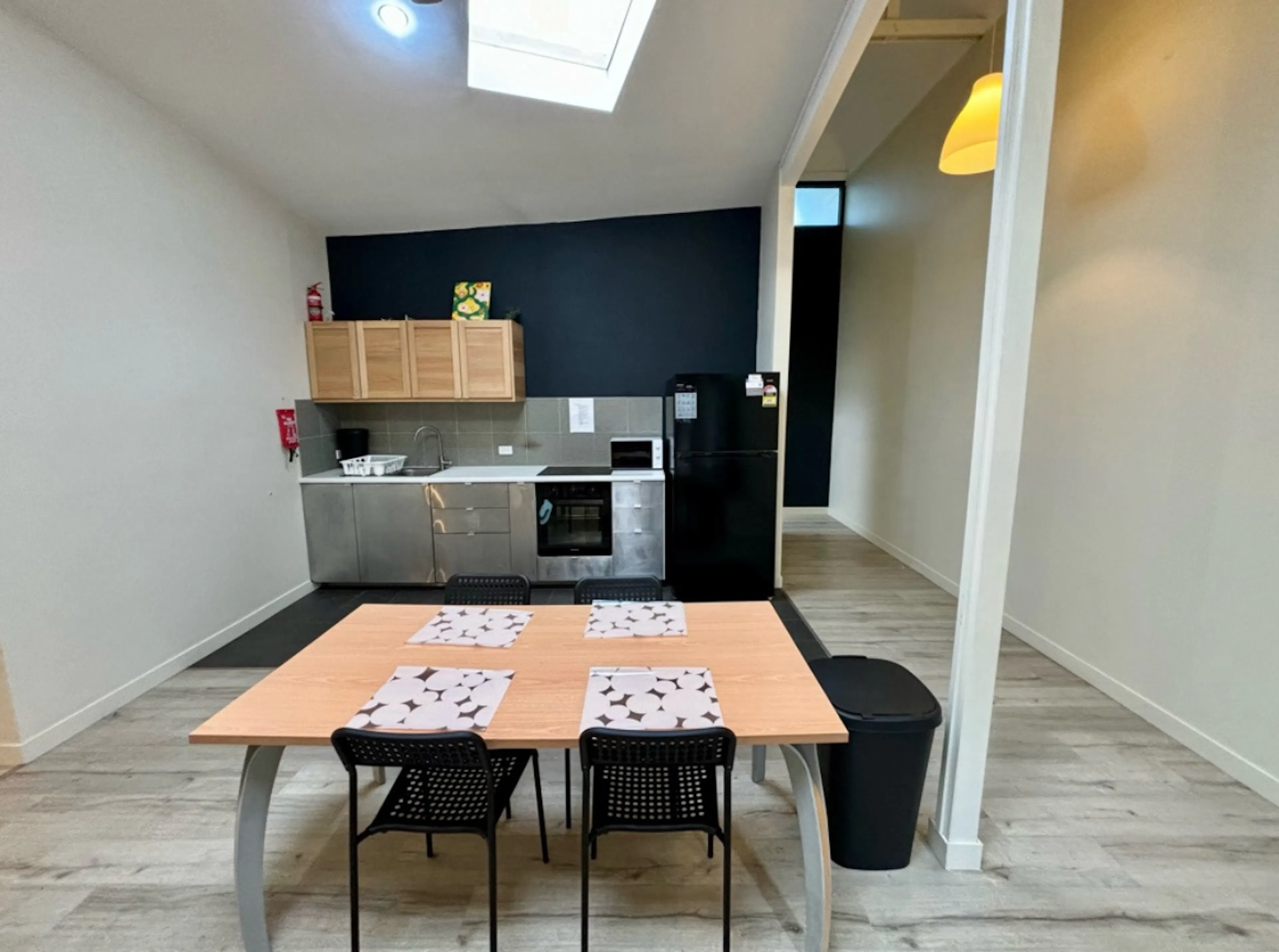 Room 4 KITCHEN 2