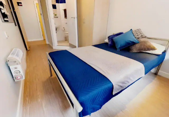 Saver En Suite room image 1