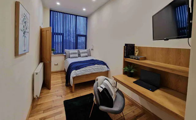 Deluxe En-suite room image 1
