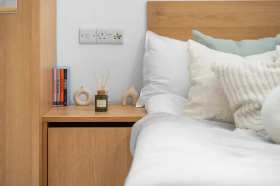 St Mark's Court-Leeds-ROOM-1