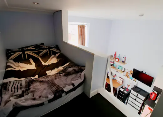 Standard Studio (mezzanine)