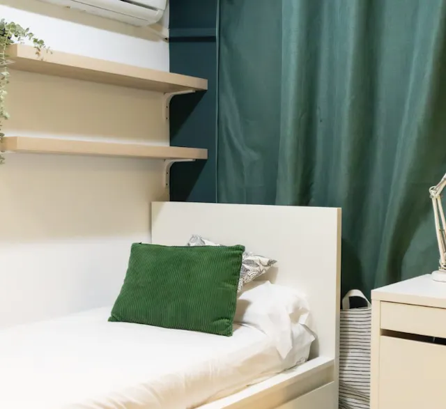 Triple Room room image 2