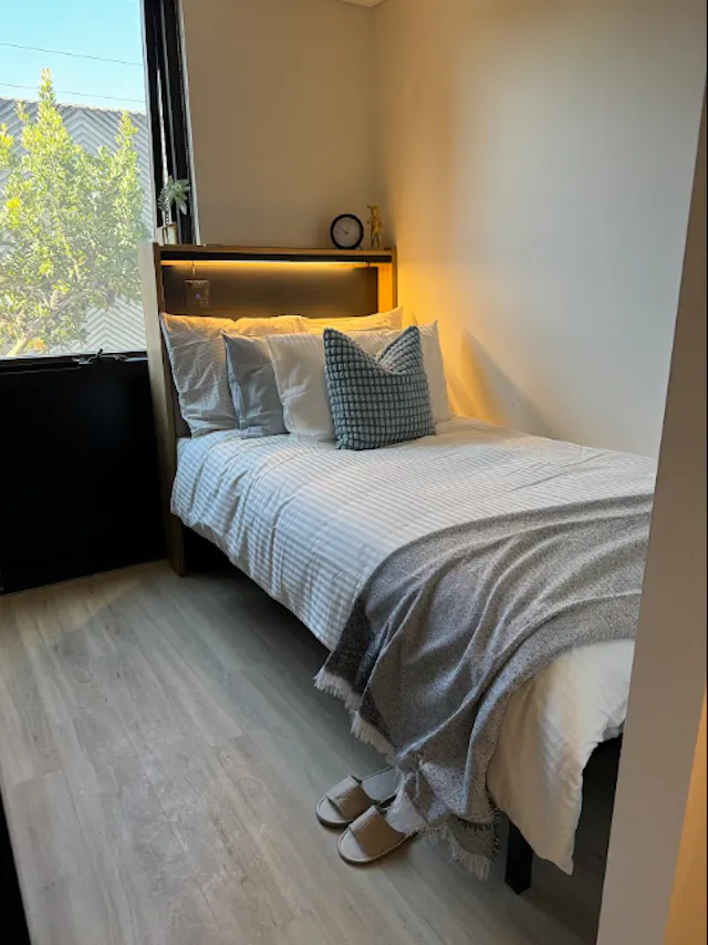 2 Bedroom Apartment room image 3