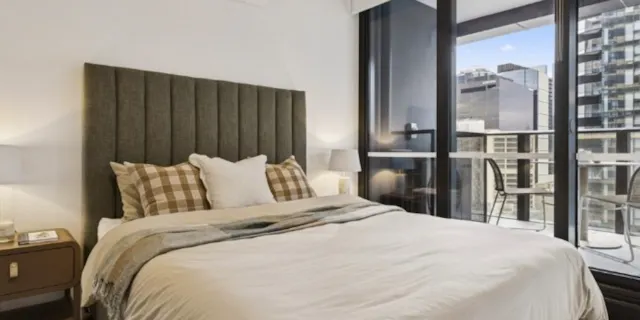1 Bed 1 bath Apartment (F) room image 1