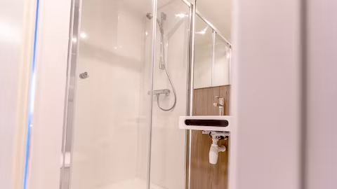 heyday-student-living-dublin-BATHROOM