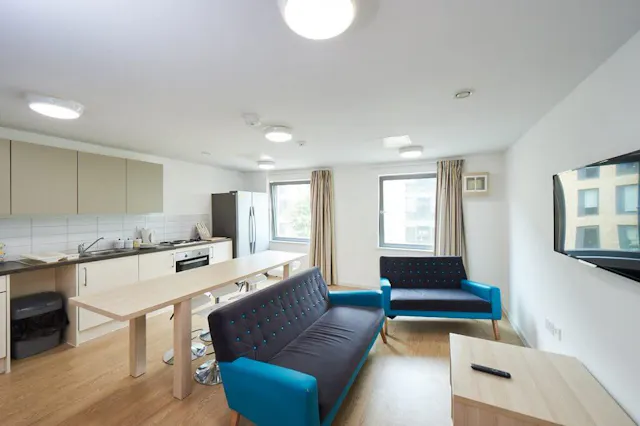 Two Bed Apartment room image 1