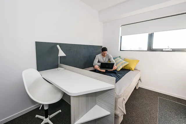 Signature Studio room image 2