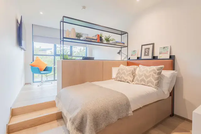 Signature Studio room image 1