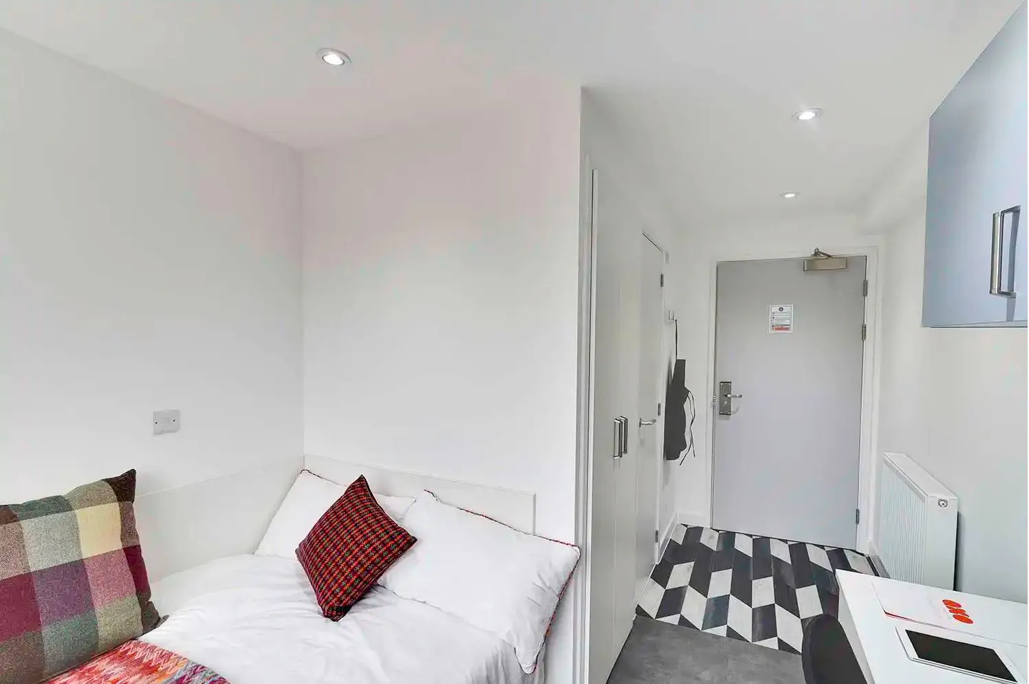 Silver En-Suite ROOM 3
