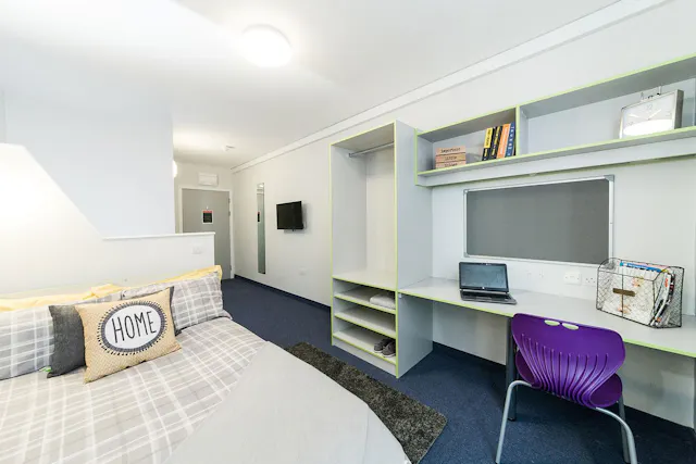 Silver En-Suite room image 1