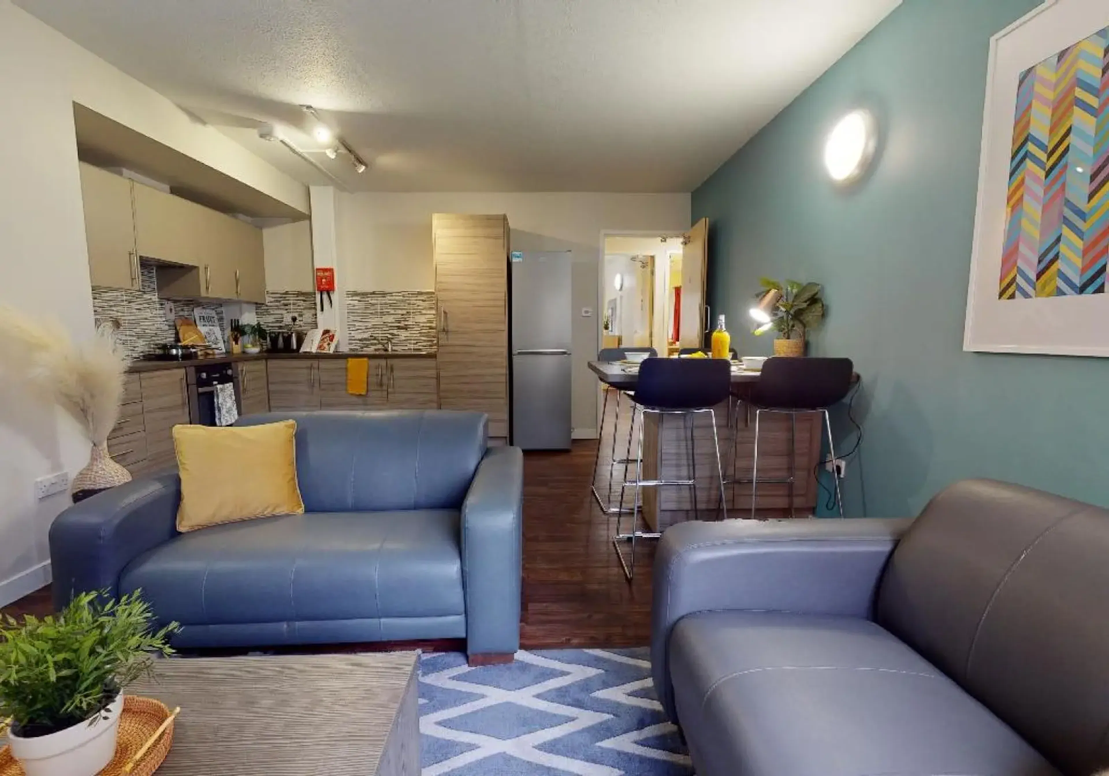 Silver En Suite Plus ROOM 2