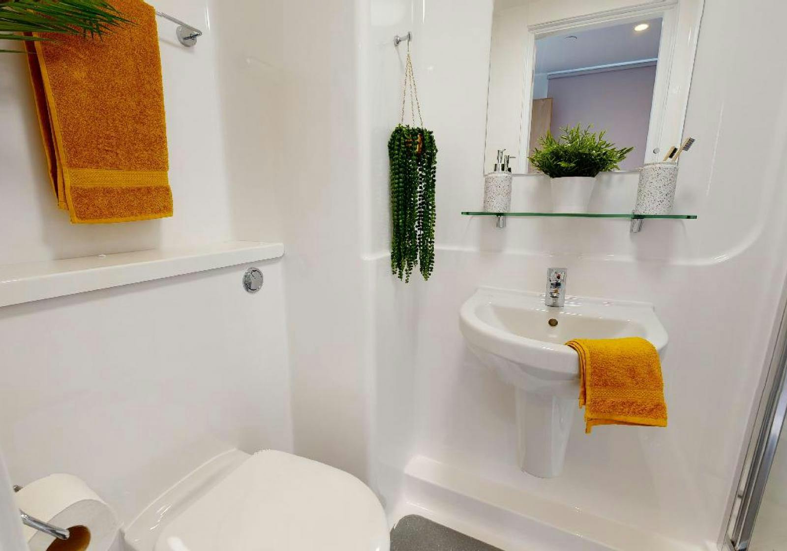 Silver En Suite Premium