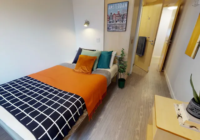 Silver En Suite room image 1