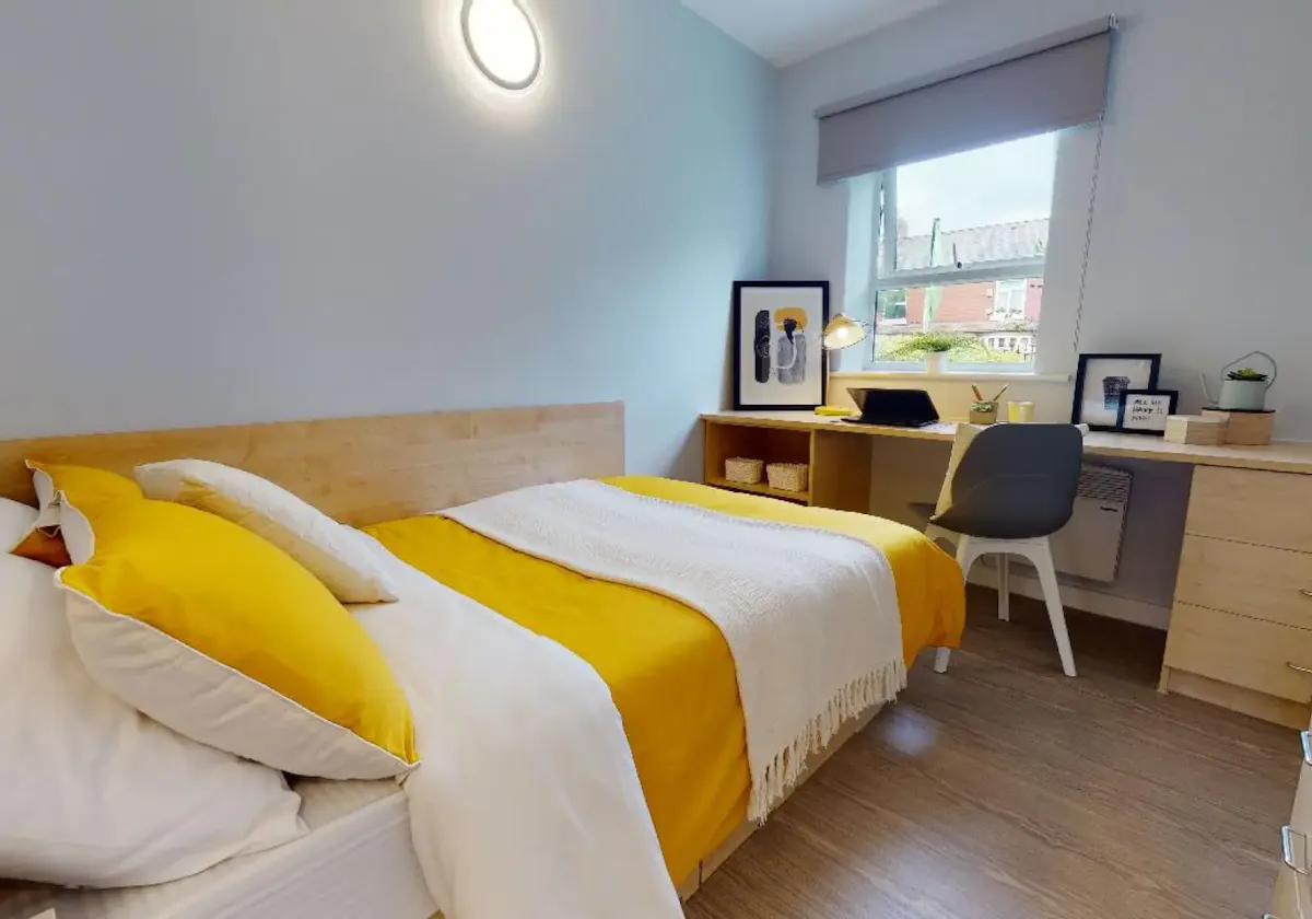 Silver En Suite ROOM