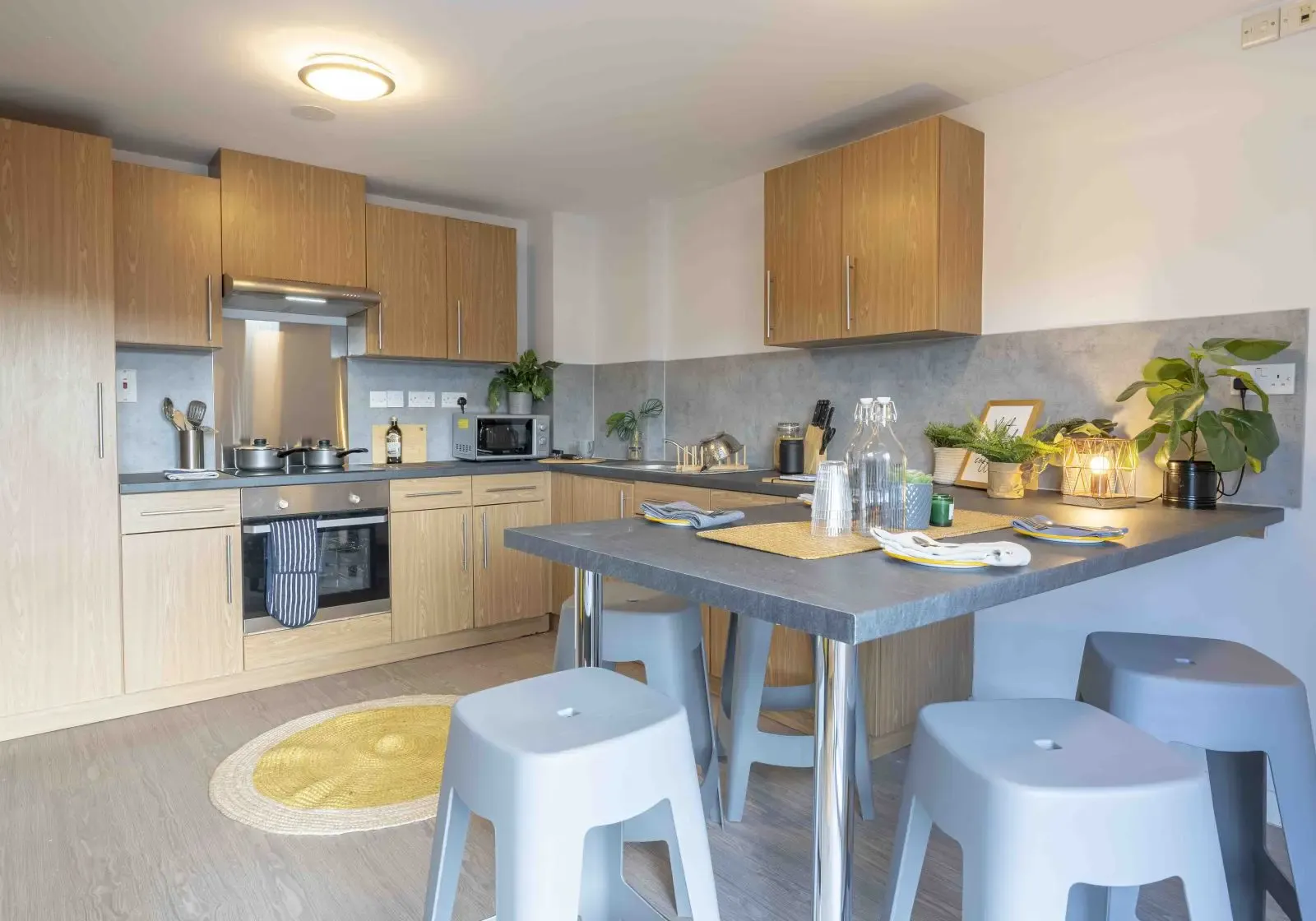 Silver En Suite