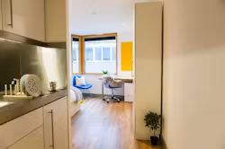 aldgate-residence-london-Silver Studio-Mid Level