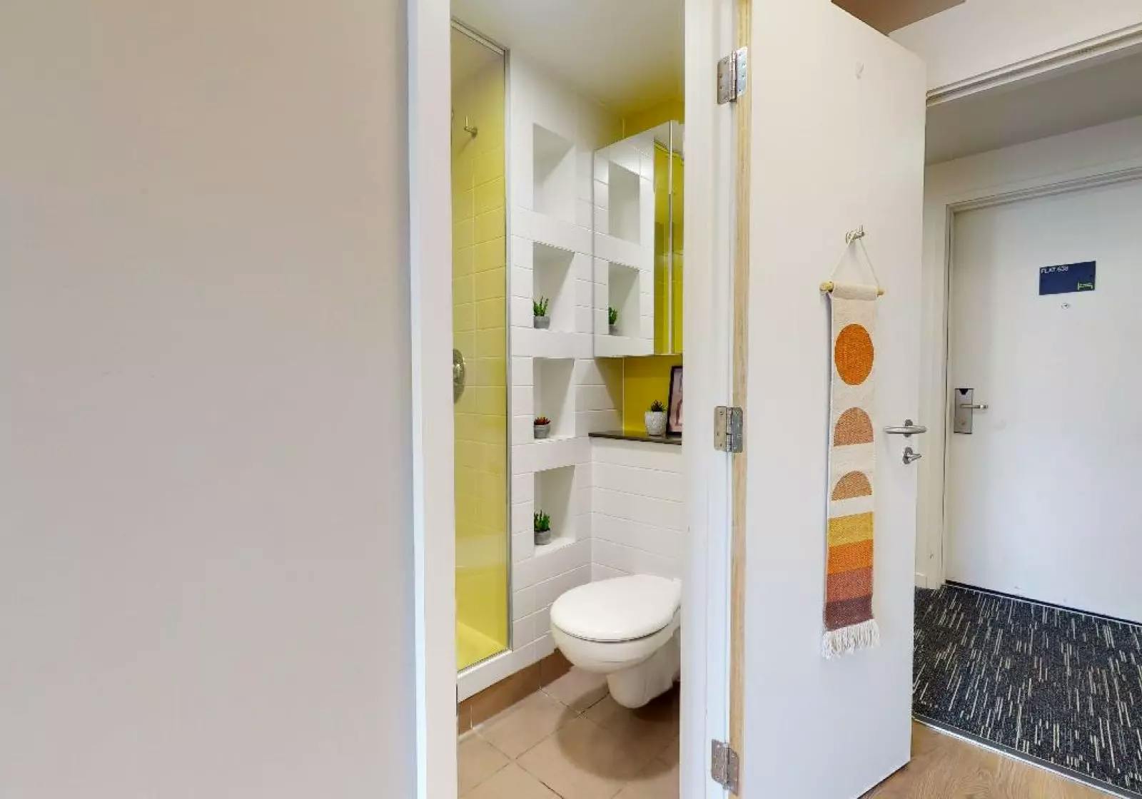 Silver Ensuite Plus