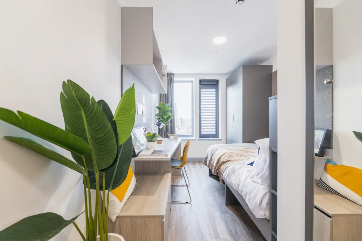 Silver En Suite ROOM