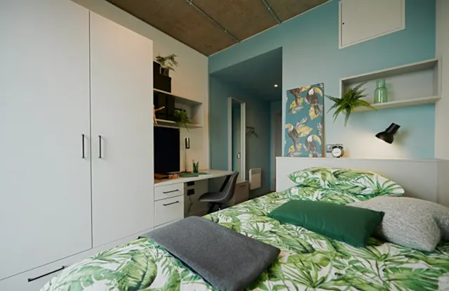 Silver En-Suite room image 1