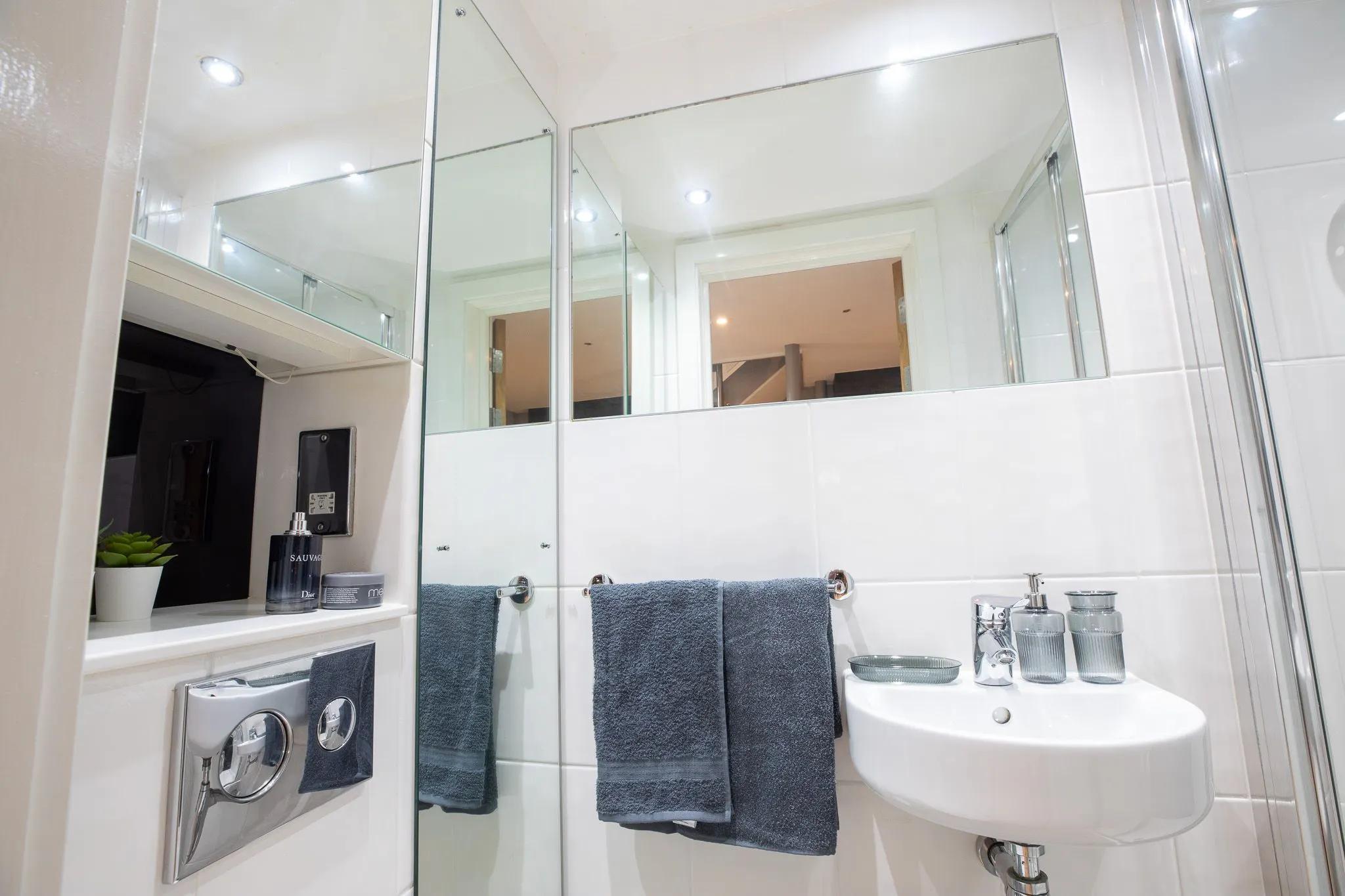 Silver Mezzanine Apartment