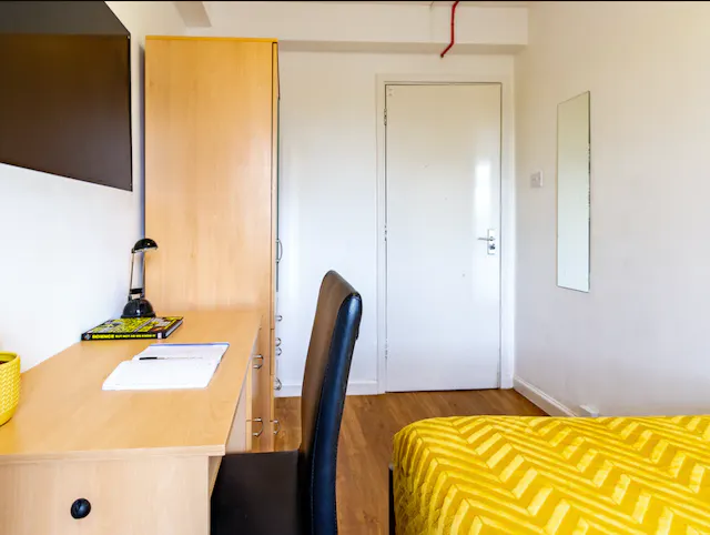 Silver Non En-suite Room room image 2