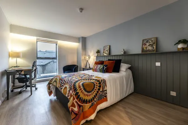 st-andrew-street-aberdeen-Silver Plus Studio 