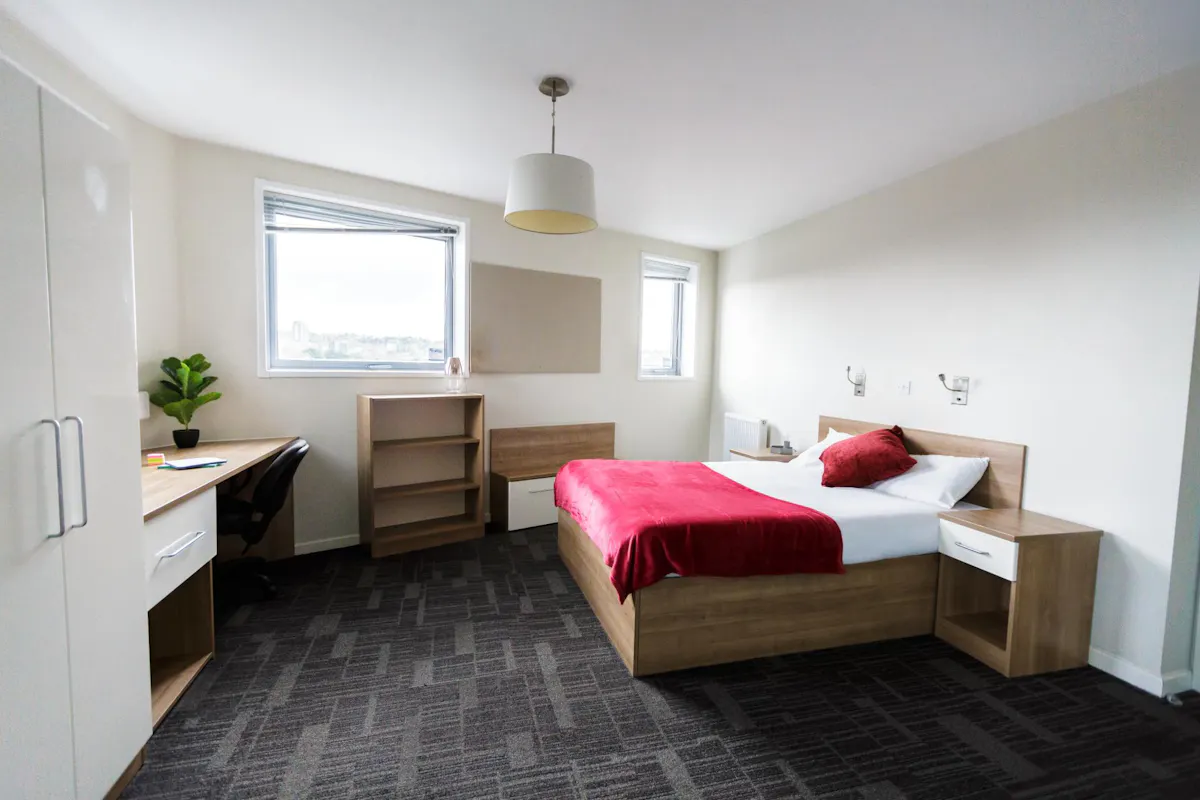 Silver Studio ROOM
