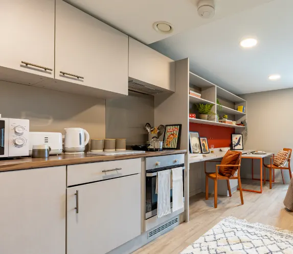Silver Studio Floors 1-7