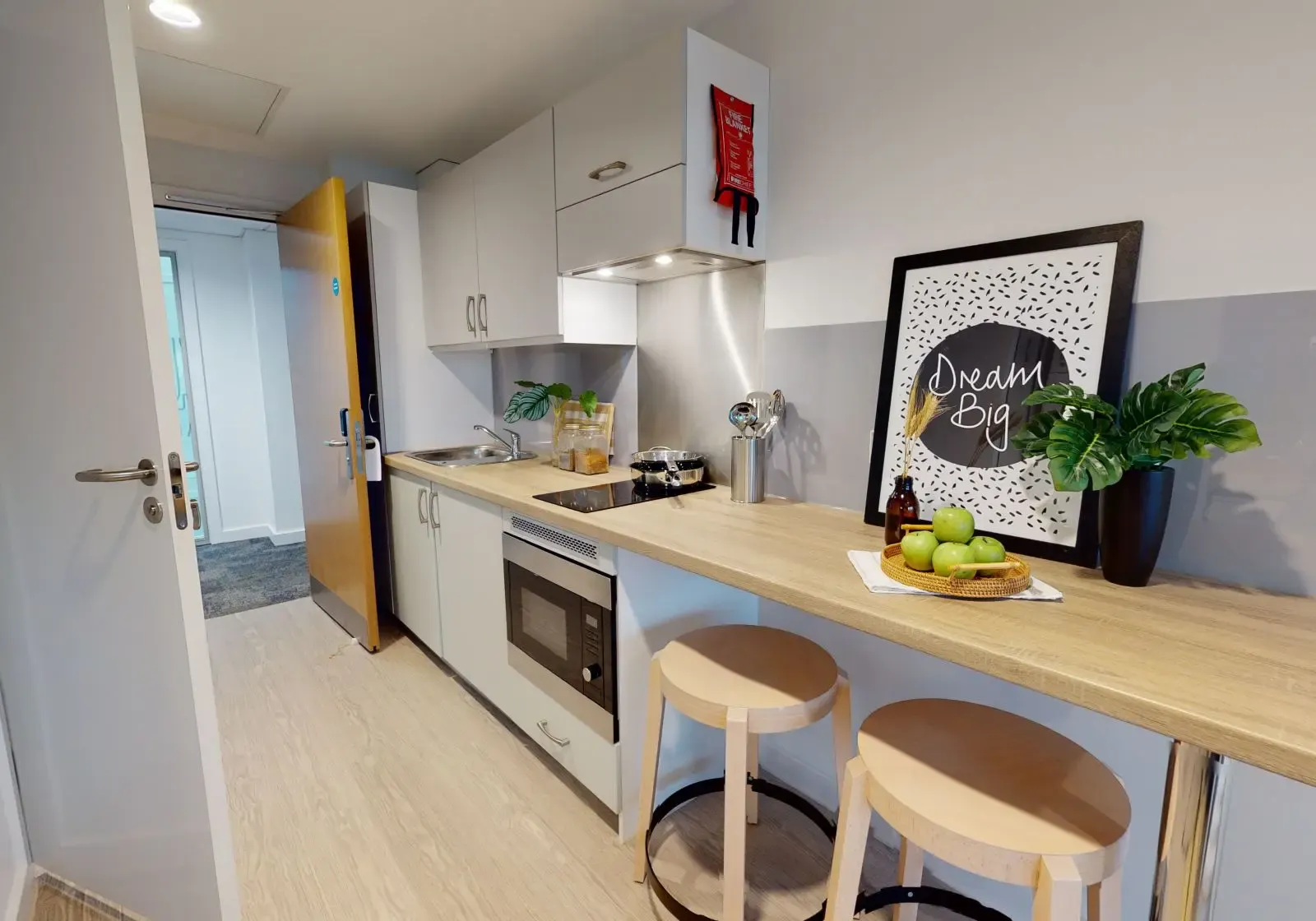 Silver Studio Plus KITCHEN 2