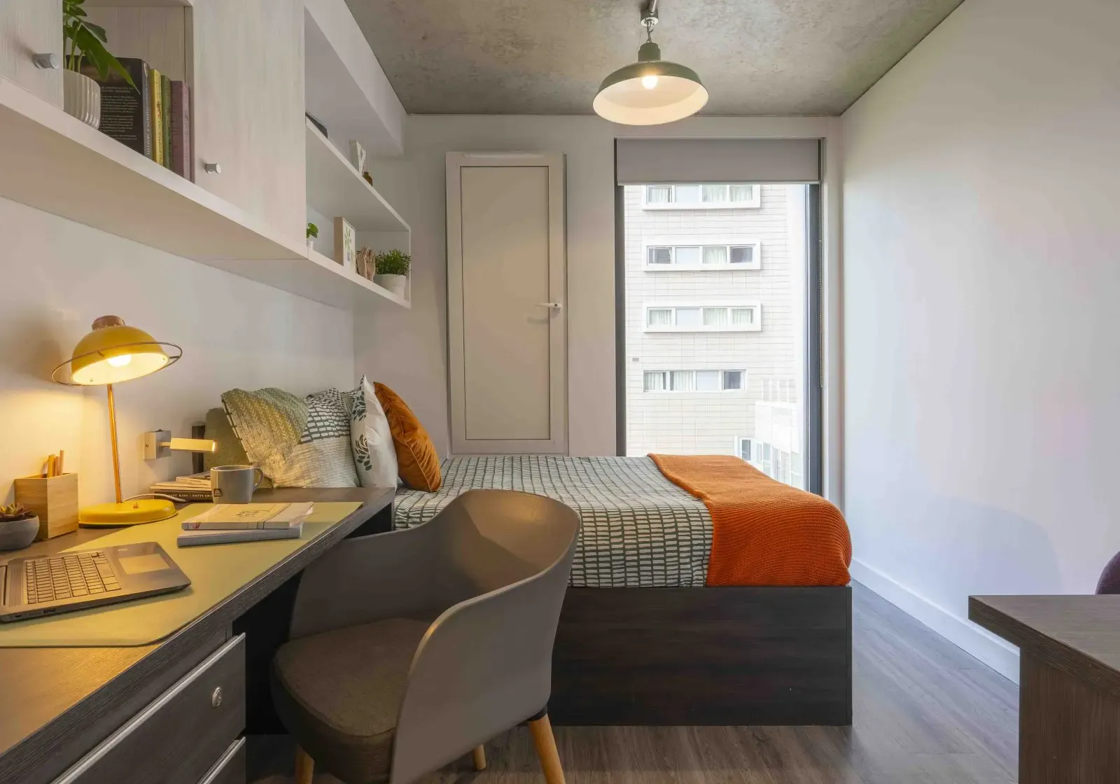 IQ Aldgate, London 5