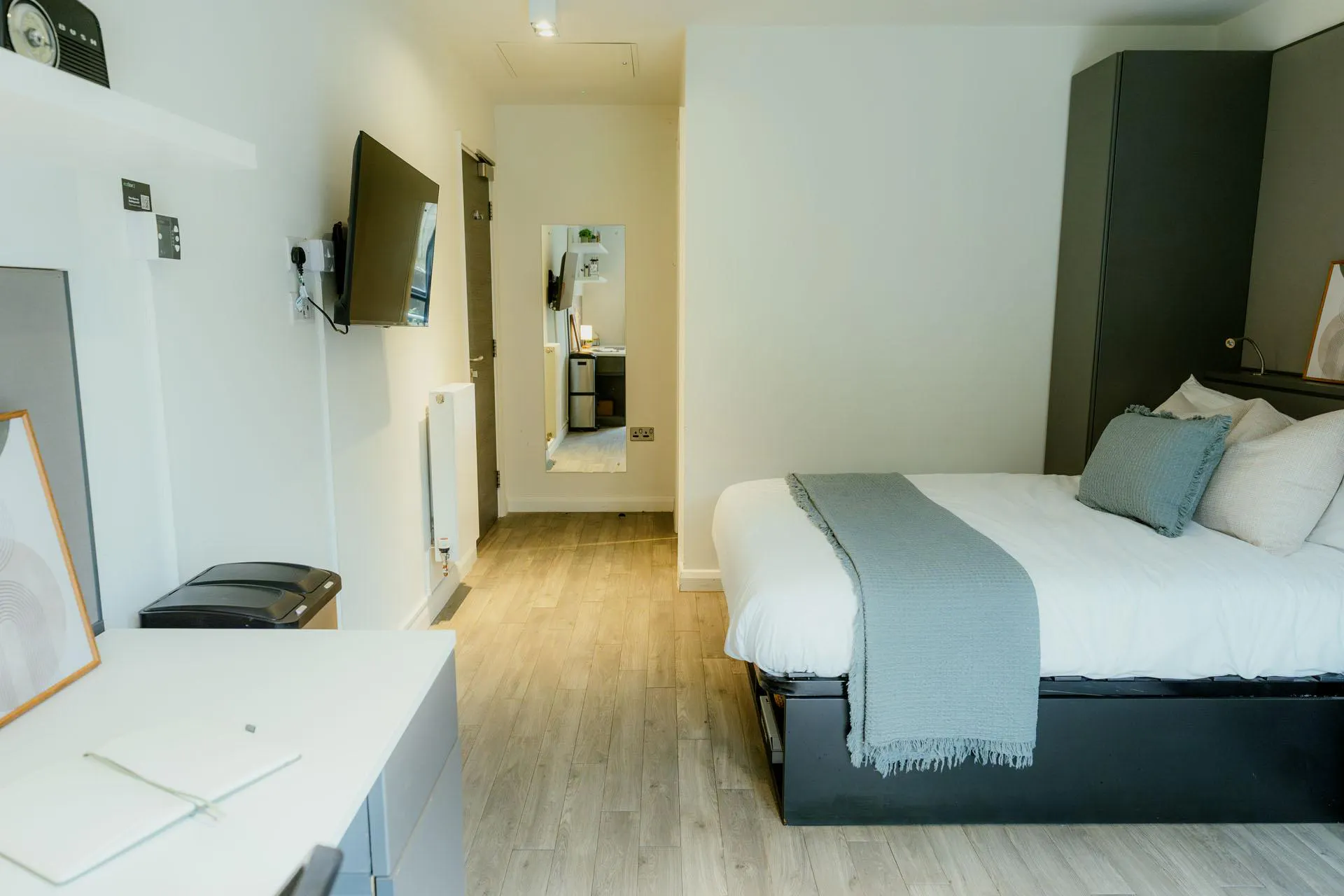 portswood-house-southampton-Silver Studio