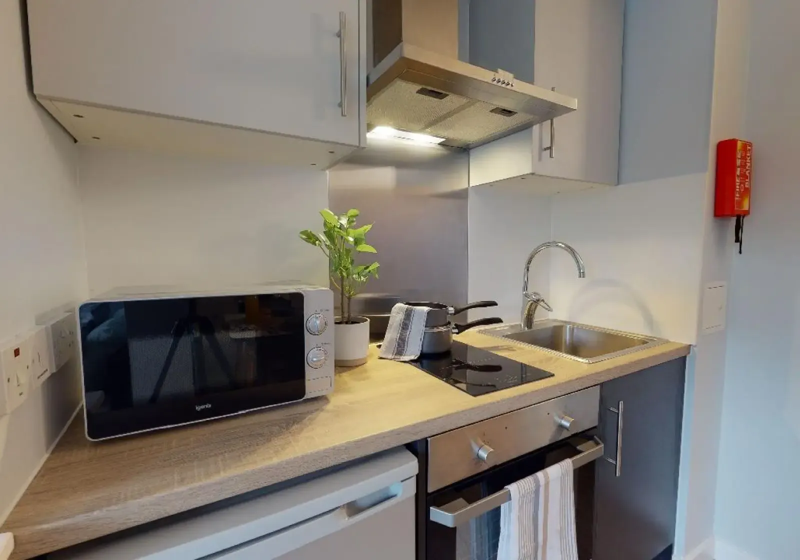 Silver Studio KITCHEN 1