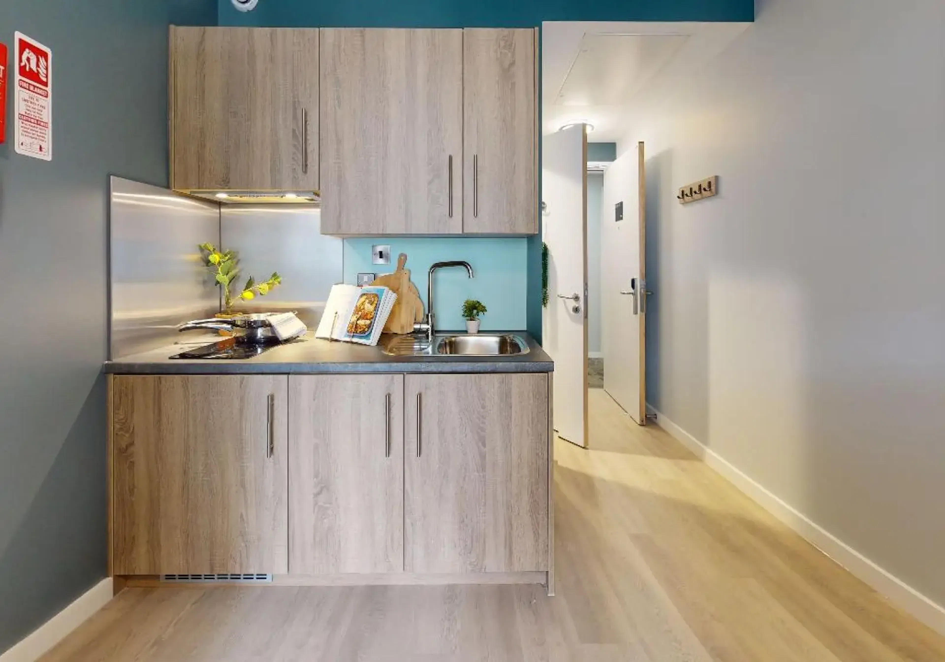 Silver Studio KITCHEN 1
