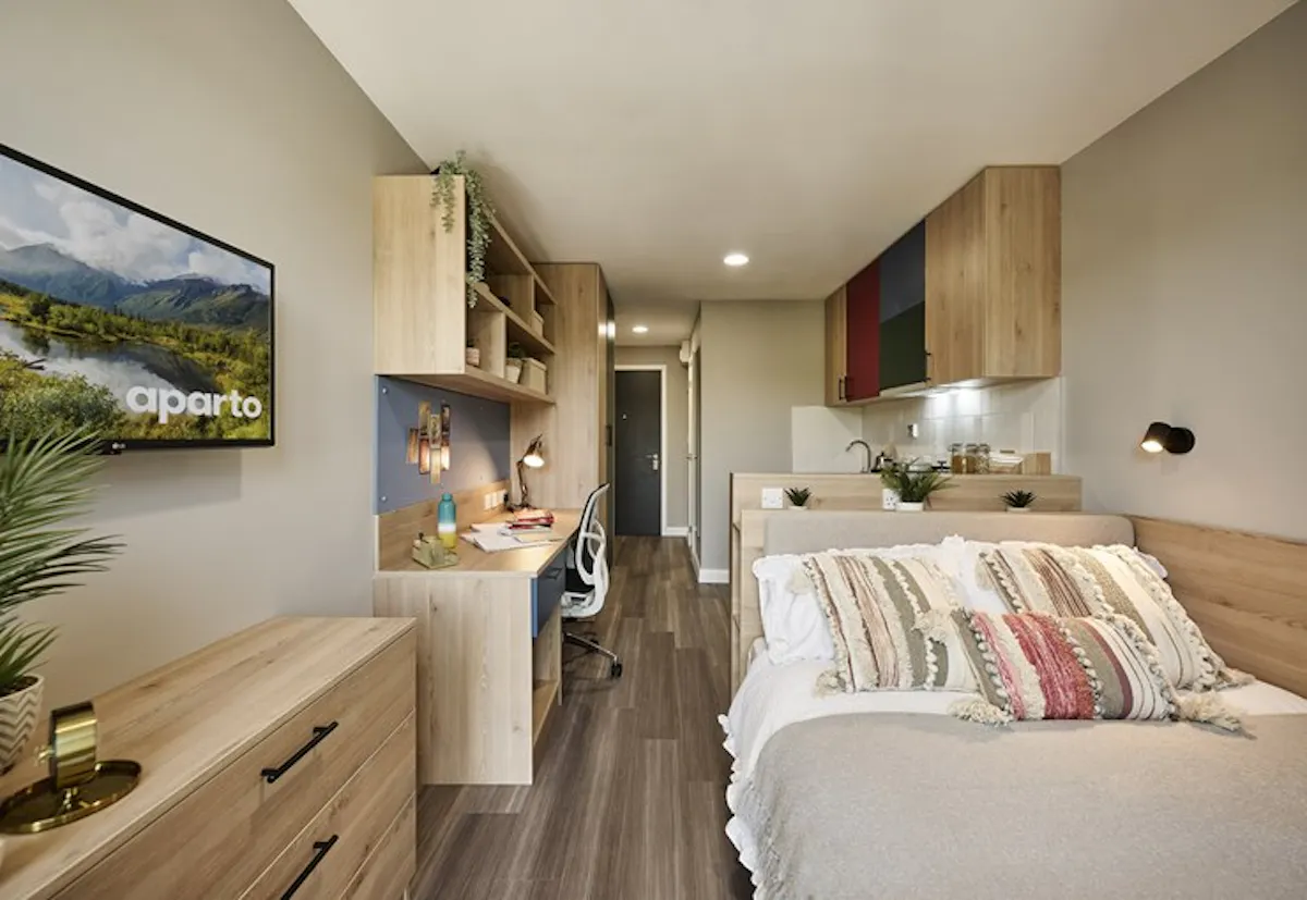 Silver Studio ROOM