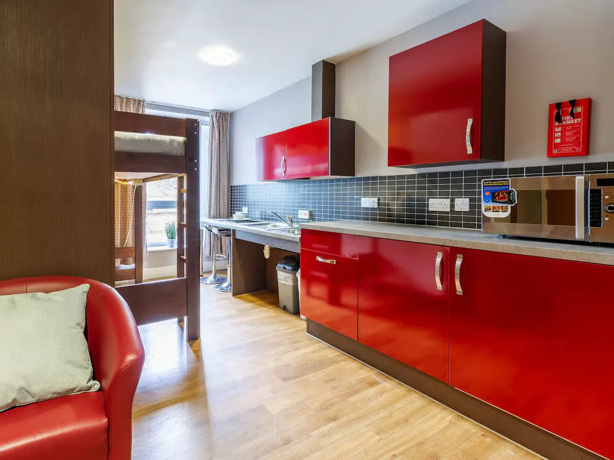 Silver Twin Studio KITCHEN 1