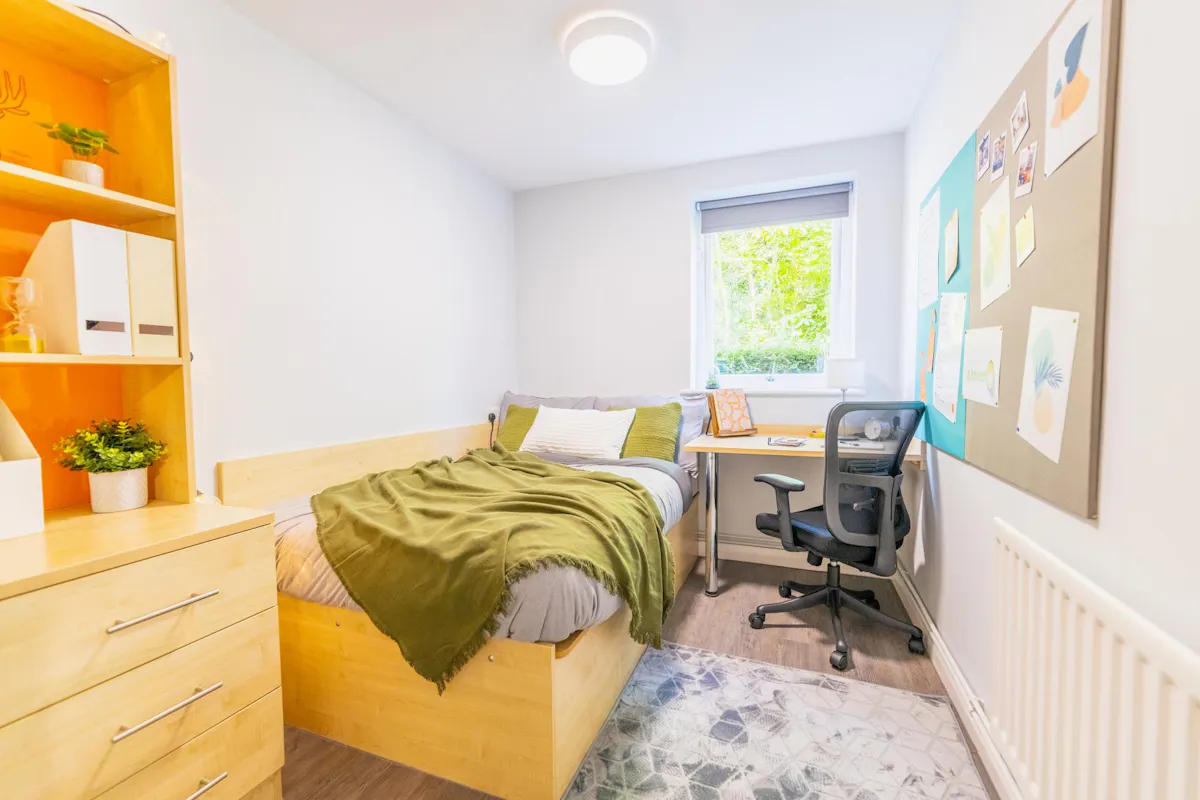 Silver – Ground Floor ROOM