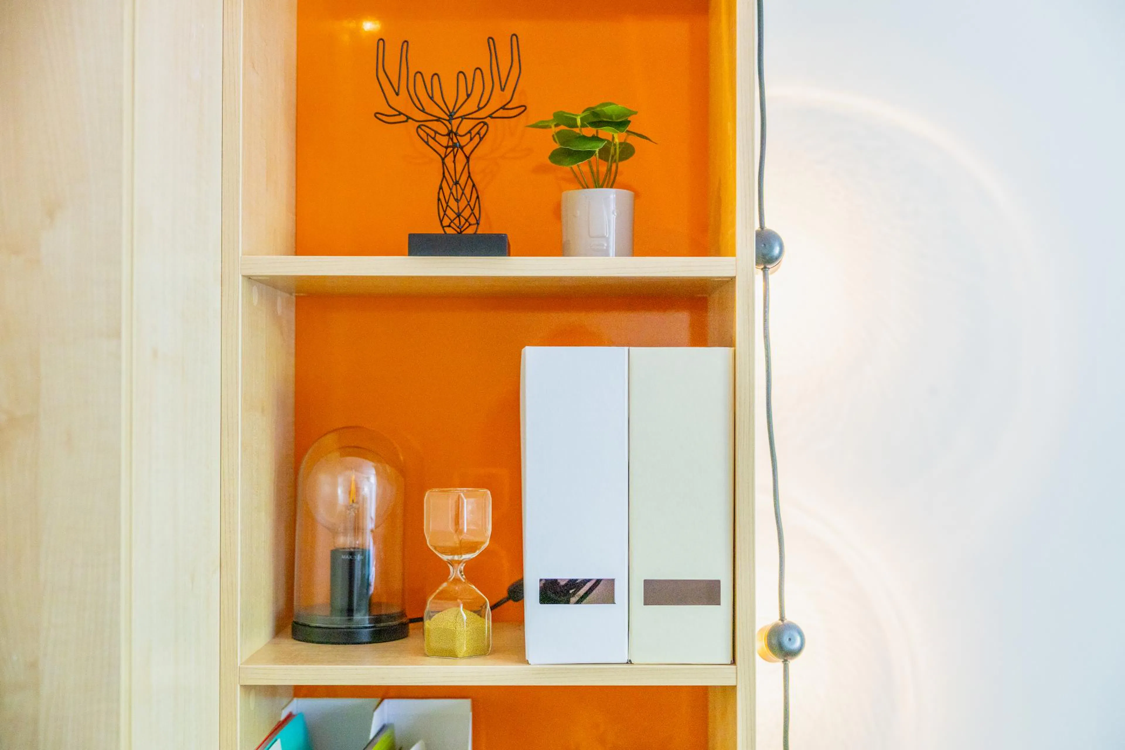 Silver – Ground Floor ROOM 3