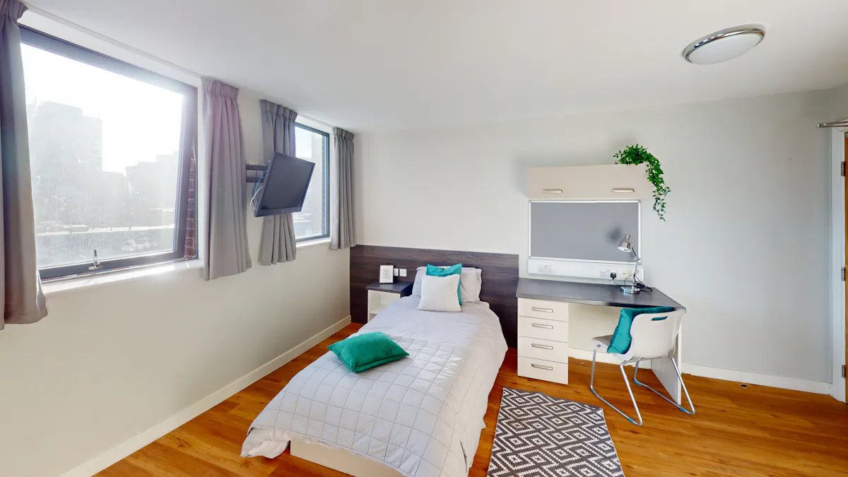 Platinum Studio ROOM