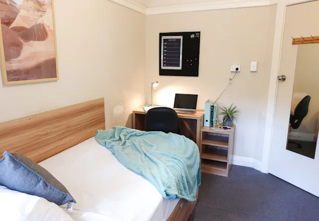 Single room image 2